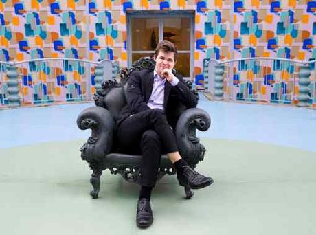  Un fauteuil pour trois. Magnus Carlsen a marqué les esprit en gagnant hier une finale face à Wesley So - Photo © Alina L'Ami 