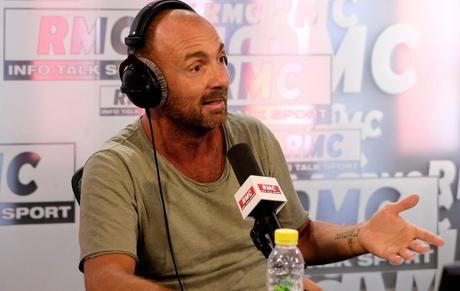 « Il ne doit pas être atteint par quelques sifflets » Dugarry s’exprime sur la polémique Neymar