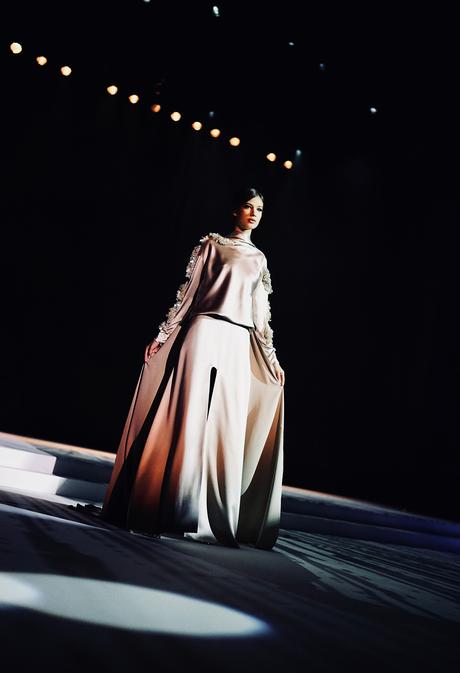 PFW Haute Couture avec MAC Cosmetics : Stéphane Rolland PFW Haute Couture avec MAC Cosmetics : Stéphane Rolland