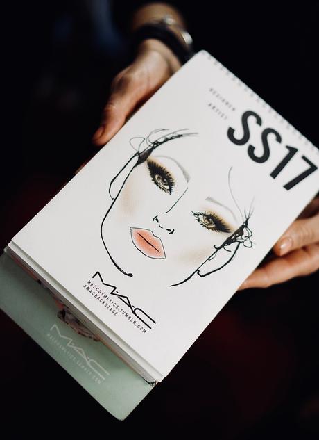 PFW Haute Couture avec MAC Cosmetics : Stéphane Rolland PFW Haute Couture avec MAC Cosmetics : Stéphane Rolland