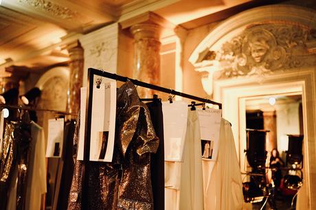 PFW Haute Couture avec MAC Cosmetics : Stéphane Rolland PFW Haute Couture avec MAC Cosmetics : Stéphane Rolland