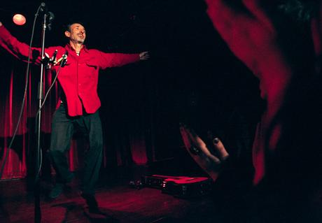 EN DIRECT! Sur scène : Jonathan Richman – Montréal