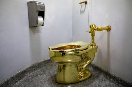 Un Van Gogh à la Maison Blanche ? Le Guggenheim propose des toilettes en or