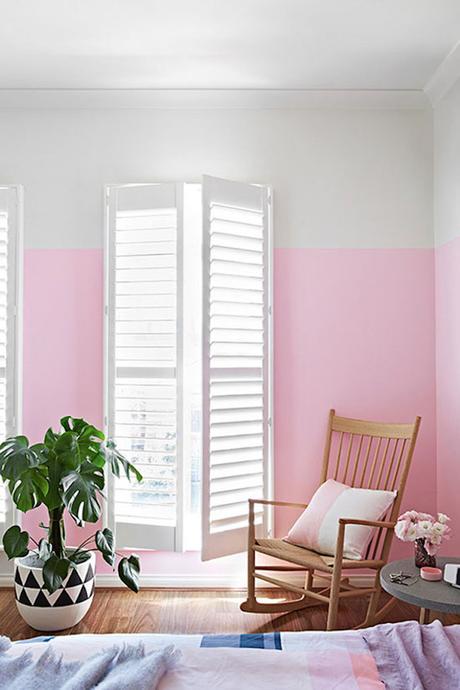 Couleur de chambre : 10 conseils pour trouver la teinte parfaite couleur de chambre rose blanc bicolor