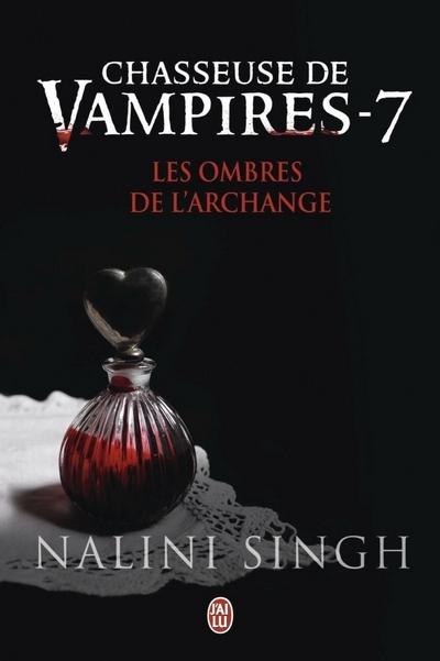 Couverture Chasseuse de vampires, tome 07 : Les ombres de l'archange