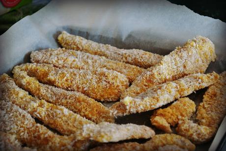 Filets de poulet croustillants et trempette moutarde et abricot