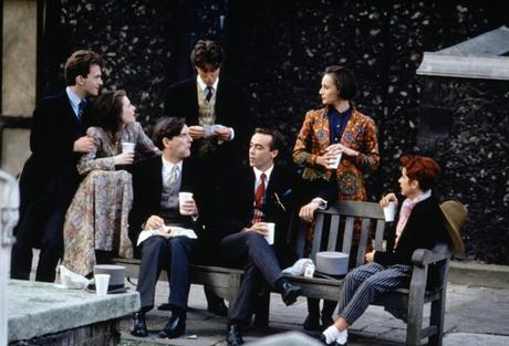 [1 CINÉPHILE = 1 FILM CULTE] : Quatre Mariages et Un Enterrement