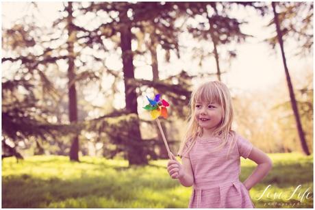 photo enfant en extérieur au naturel