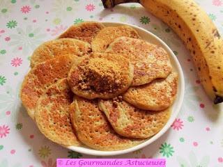 Pancakes à la banane sans oeuf (Vegan) Pancakes à la banane sans oeuf (Vegan)