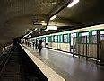 Charonne est une station de la ligne 9 du métro de Paris