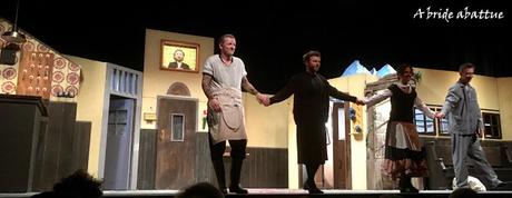 Familie Flöz dans Hotel Paradiso