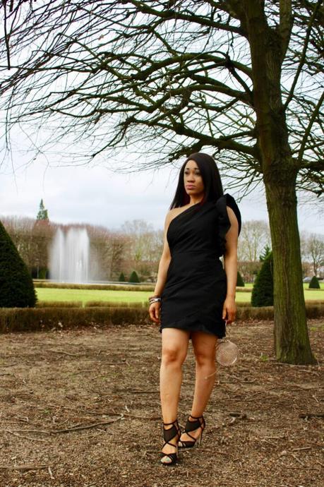 Look de saint Valentin-3 : La petite robe noire