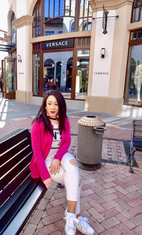 2 looks décontractés pour une virée shopping stylée
