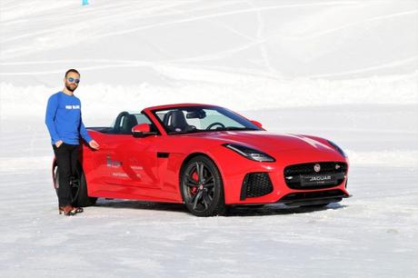 En route pour la glisse sur glace avec Jaguar - La Plagne