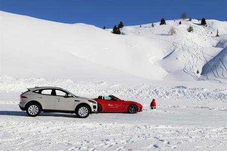 Une conduite de la Jaguar E-PACE ou de la Jaguar F-TYPE à la Fun Zone de La Plagne