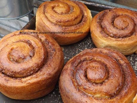 Kanelbullar,Cinnamon rolls,brioche roulée à la canelle,Vegan*IG bas* Healthy* Hygge*Comfort Food *Sans produits laitiers ni oeufs