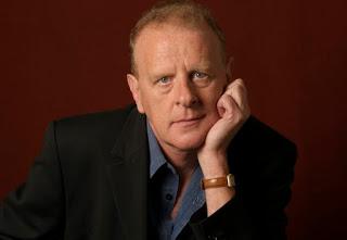 Jean Teulé revient à ses fondamentaux Jean Teulé revient à ses fondamentaux