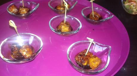 Bouchées apéritives saumon, sauce soja et miel