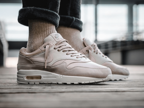 L’indémodable Nike Air Max 1 Pinnacle Particle fait son grand retour