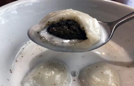 Ce sésame noir avec le lait de cocogingembre un délice !