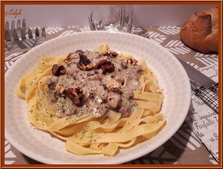Pâtes Fraîches et sauce au Camembert et Champignons Pâtes Fraîches et sauce au Camembert et Champignons