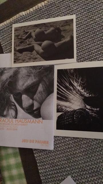 Une soirée au théâtre de l'Oeuvre : 12mm et Justice/ une promenade aux Tuileries entre les photos de Susan Meiselas et Raoul Hausmann/ Phantom Thread, quel film quels acteurs !