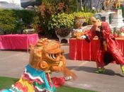 BigC Udon-Thani, personnel apprivoise dragon