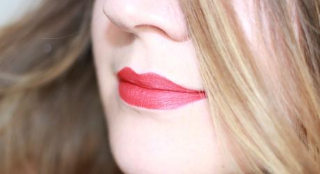 La gamme Rouge Velvet The Lipstick de Bourjois !
