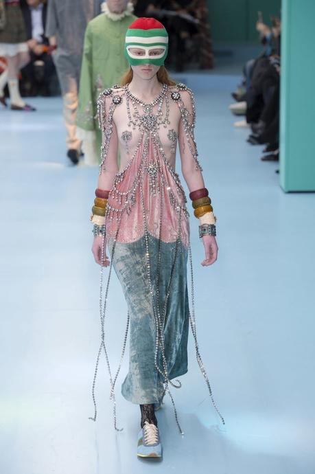 Gucci : la mode sous bistouri par Alessandro Michele Gucci : la mode sous bistouri par Alessandro Michele