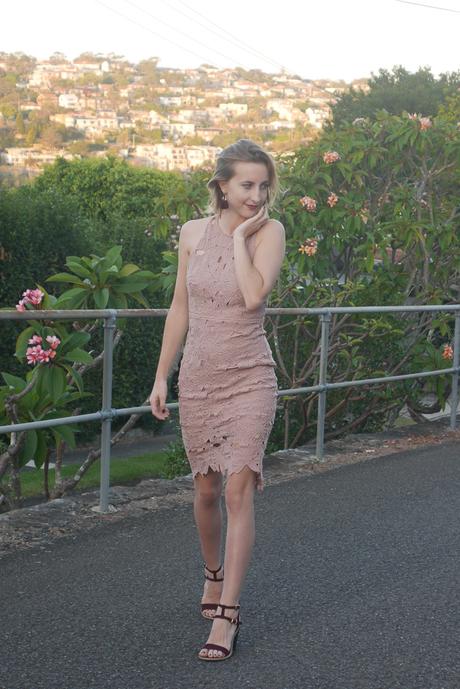 Robe dentelle Missguided + SELECTION Robe dentelle Missguided + SELECTION