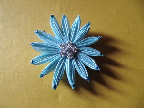 Mes ouvrages - encore des fleurs Mes ouvrages - encore des fleurs