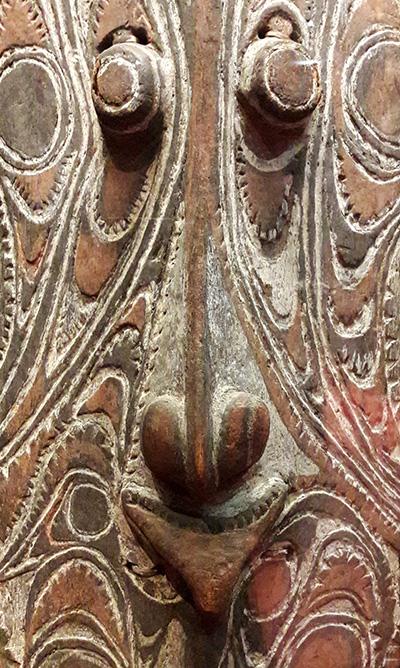 Bouclier-moyen-sepik Bouclier-moyen-sepik