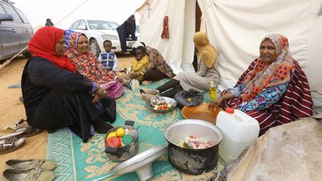 Libye : conditions de vie précaires pour les exilés de Taouarga