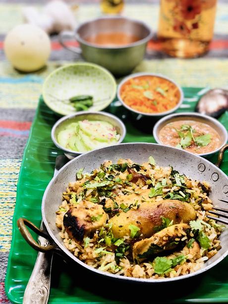 Un bon Briani poulet : un plat à base de riz épicé très populaire à l’île Maurice ! Et si on s’en faisait un ? Un bon Briani poulet : un plat à base de riz épicé très populaire à l’île Maurice ! Et si on s’en faisait un ?