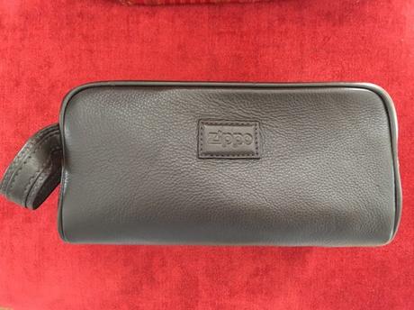 Trousse de toilette en cuir Zippo 