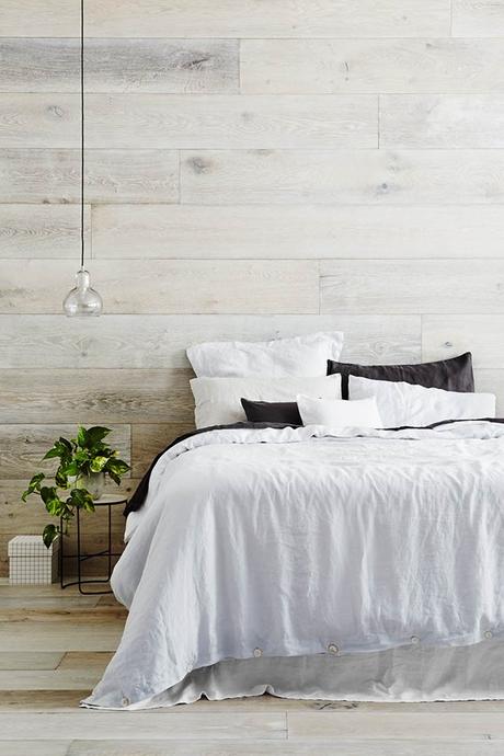chambre chalet style scandinave parquet mur en bois gris