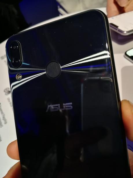 MWC 2018 : Asus dévoile les Zenfone 5 avec intelligence artificielle, prix et configurations