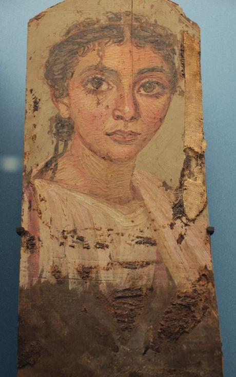 Portrait d'une femme sur panneau de bois, vers 150, Musée national du Danemark, Copenhague.