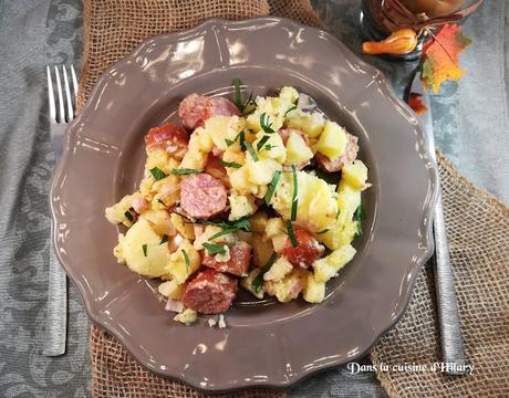 Salade de pommes de terre aux saucisses fumées - Dans la cuisine d'Hilary