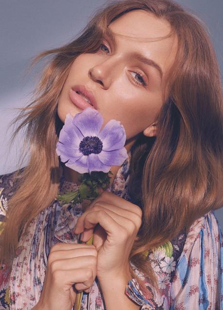 Josephine Skriver par Zoey Grossman Josephine Skriver par Zoey Grossman