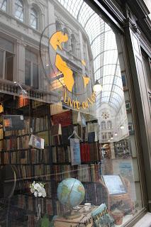 livre ou verre charleroi café littéraire passage de la bourse