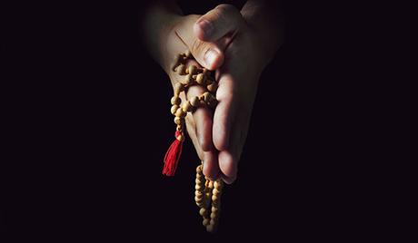 Méditer avec le rosaire