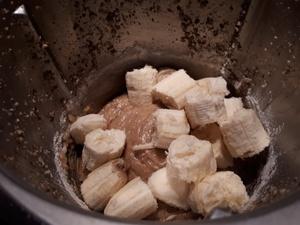 Gâteau aux Bananes et Noix Cliquer sur les photographies pour les agrandir