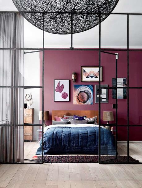 couleur prune mur chambre adulte suite loft verriere atelier