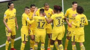 Derniers matchs de la 30ème journée en images La joie des joueurs du PSG après leur victoire 2 buts à 1 à Nice