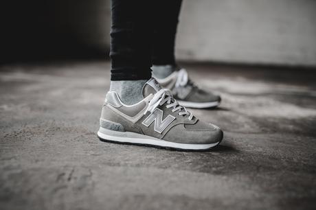 New Balance 574 Grey Day Right