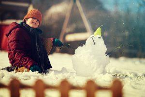 Jardin, encore sous la neige