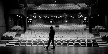 PORTRAIT : KODY, le diamant noir qui éblouit la scène belge