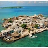 Santa Cruz del Islote, la plus petite île peuplée au monde, île de Colombie, Caraïbes - Quilaztli, un petit monde d'histoire