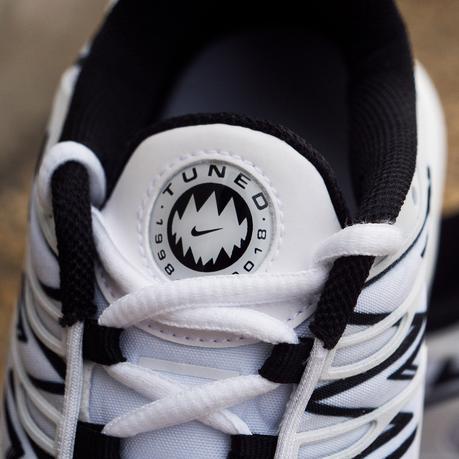 Foot Locker Celebre la Nike TN | À Voir